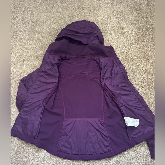 Lululemon Down For It All Jacket 4 - Picture 3 of 4